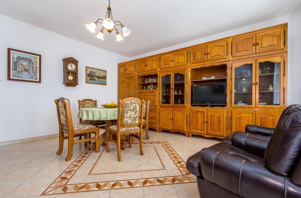 Apartments Orlic เมดูลิน ภายนอก รูปภาพ